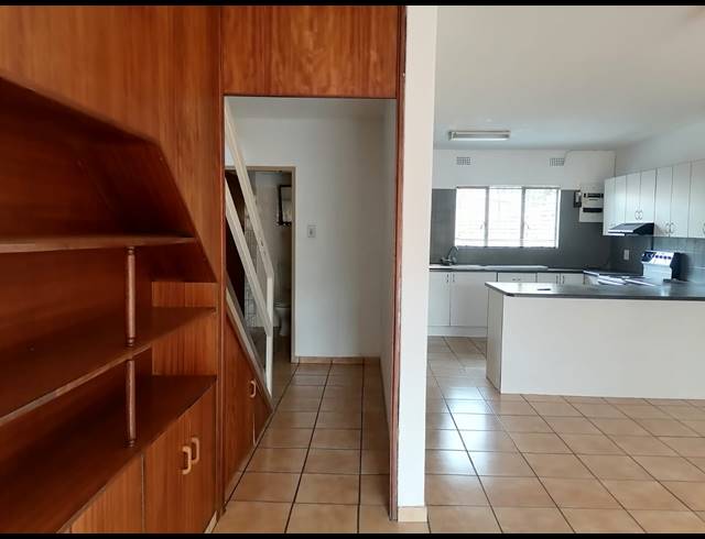 3 BEDROOM FLAT FOR SALE IN HEIDELBERG CENTRAL